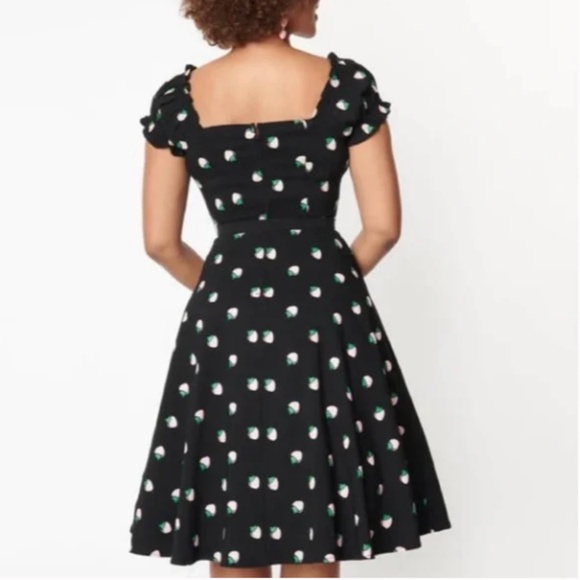 UNIQUE VINTAGE Strawberry Fit & Flare Black and Pink Swing Dress with Pockets! - Picture 3 of 5